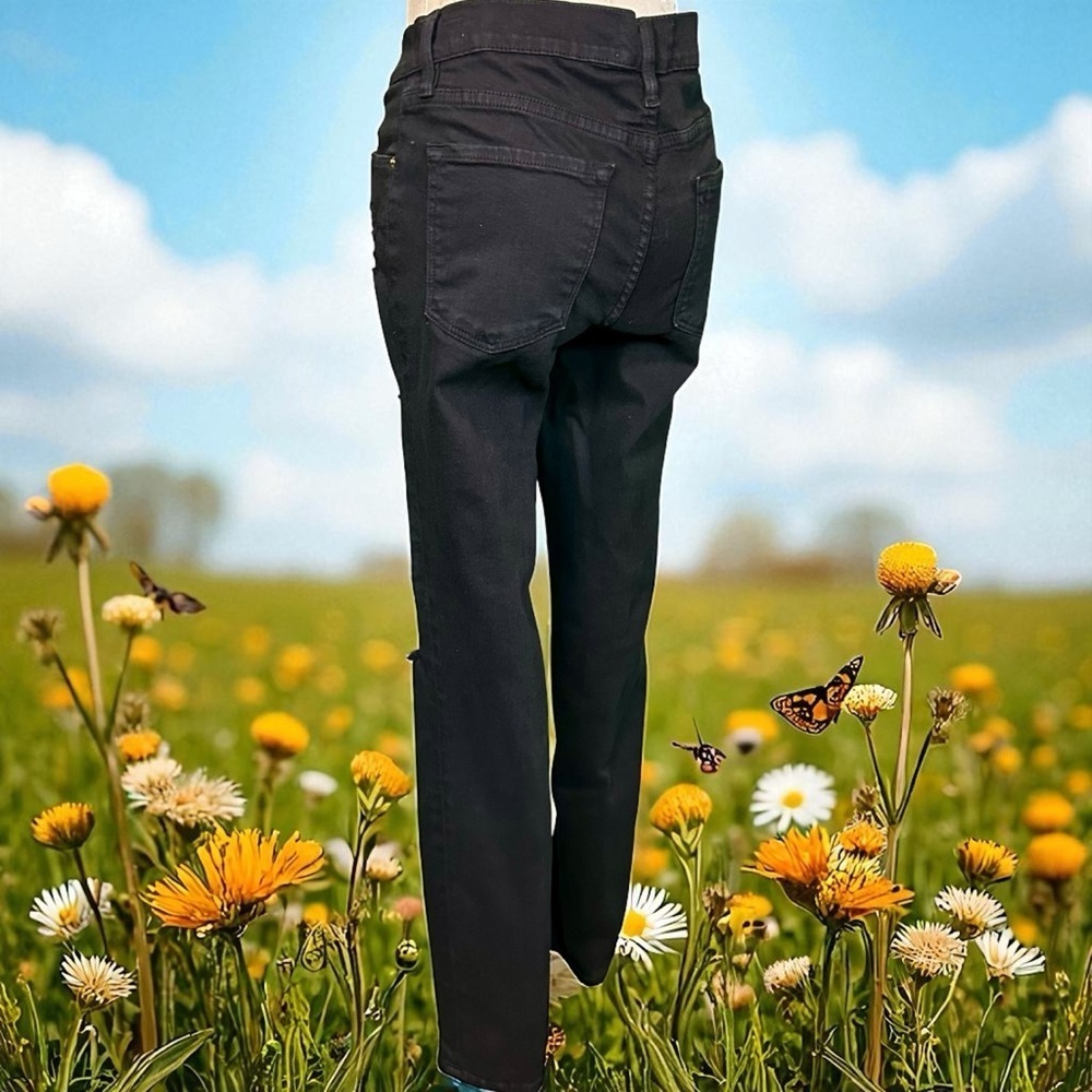 Frame Denim ‘Le Skinny De Jeanne’ in Distressed “Film Noir” Black Size 26 - Picture 9 of 16